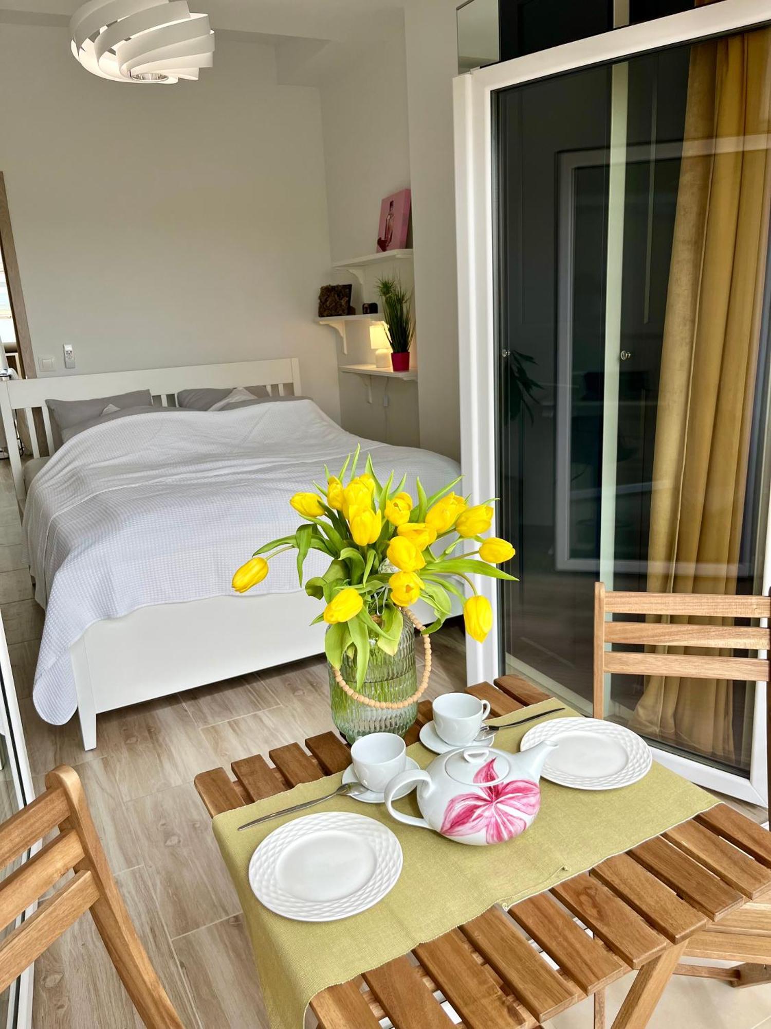 Feelhome Apartment With Kitchen Krakow Exterior photo